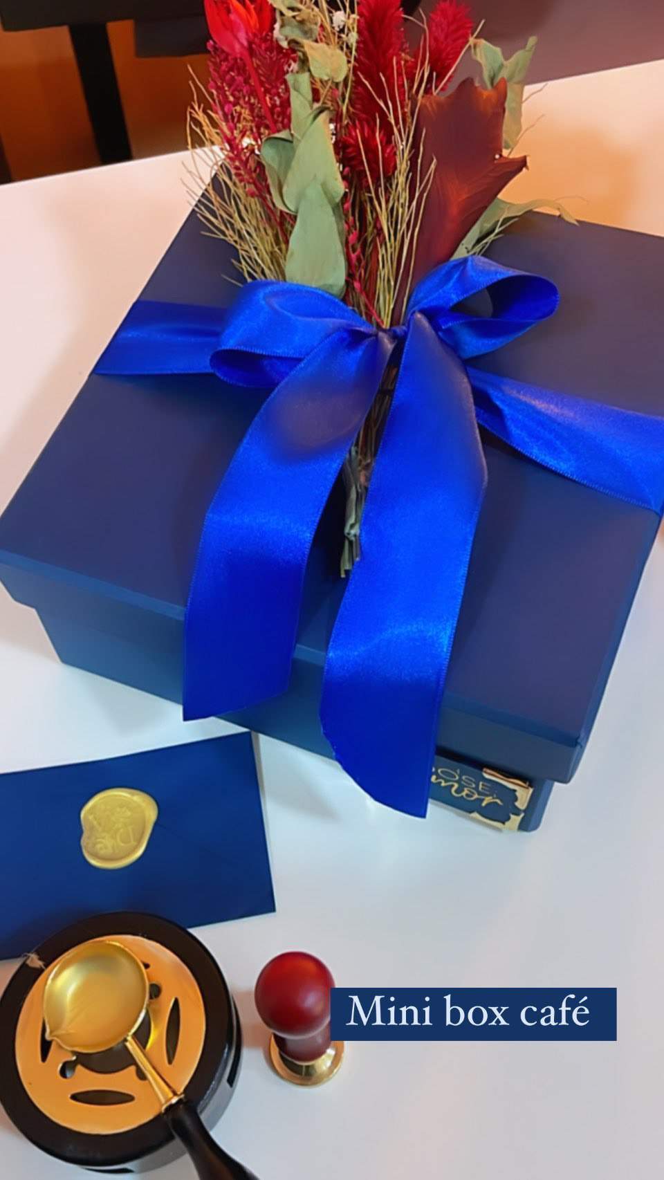 Mini Box Café Atenas 